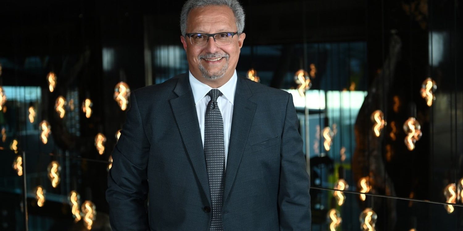 454f8b_7fbd0ff6f21a4079a2df73bebdfca13e~mv2