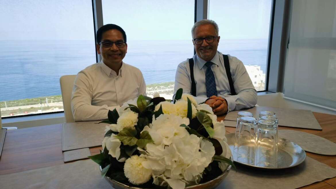 immVest Welcoming Founder of Reputable Immigration Company for Business Discussions